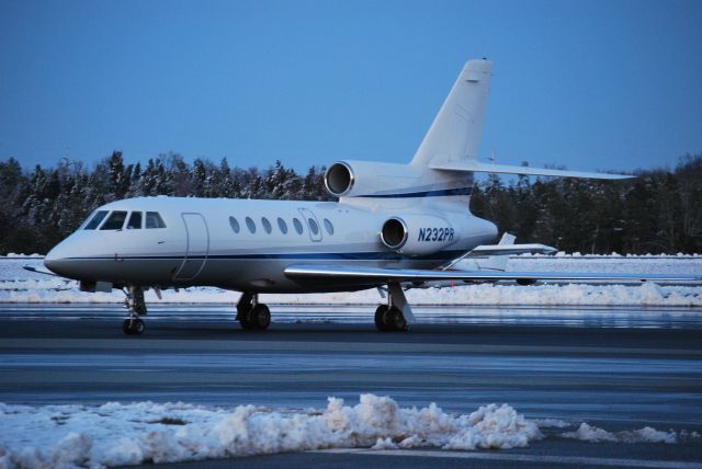 Dassault Falcon 50 (N500TS) - True Speed Enterprises II Inc (NASCAR driver Tony Stewart) at KJQF after the "big" snow - 3/2/09  Re-registered as N500TS