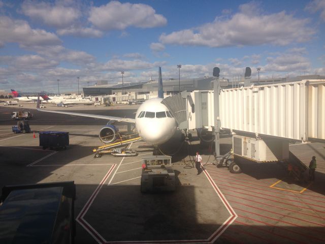 Airbus A320 (N624NK) - Waiting to board Spirit flight 773 with service to KORD. 10/30/15