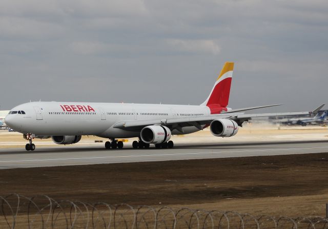 Airbus A340-600 (EC-LEU)