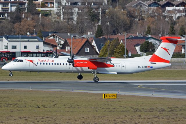 de Havilland Dash 8-400 (OE-LGM)