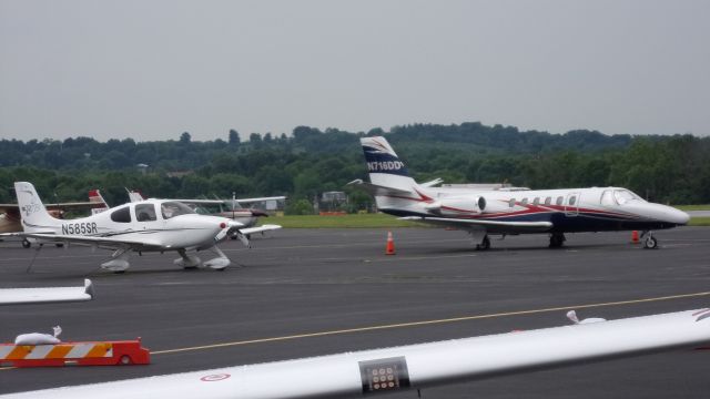 Cirrus SR-22 (N585SR)