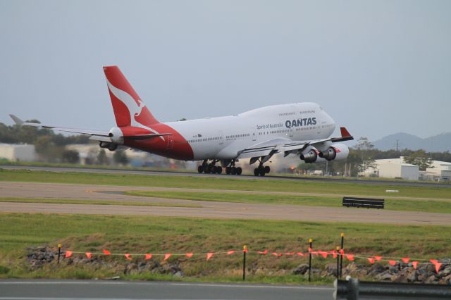 Boeing 747-400 (VH-OEE) - Rotate