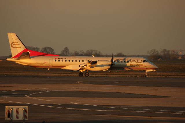 de Havilland Dash 8-400 (HB-IZP)