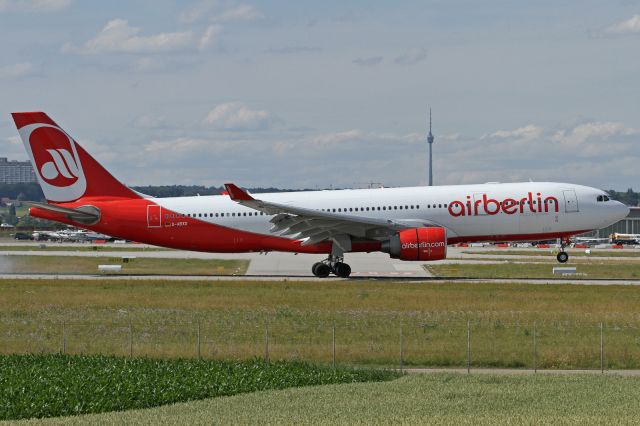 Airbus A330-200 (D-ABXD)