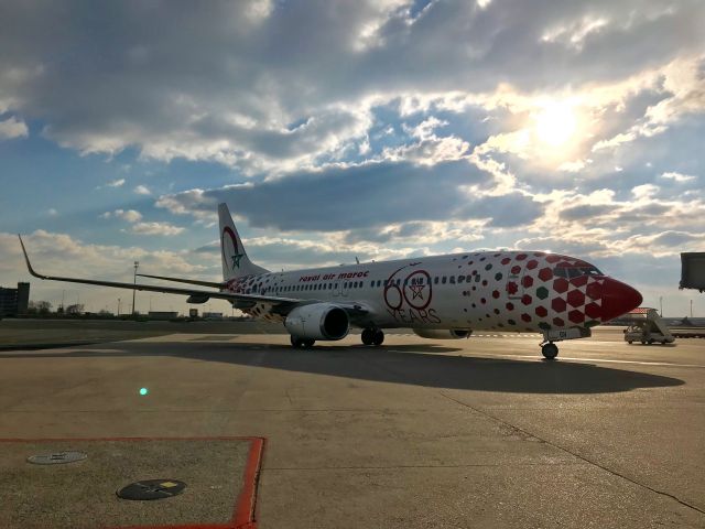 Boeing 737-700 (CN-RGV) - M