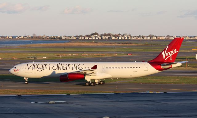 Airbus A340-300 (G-VAIR)