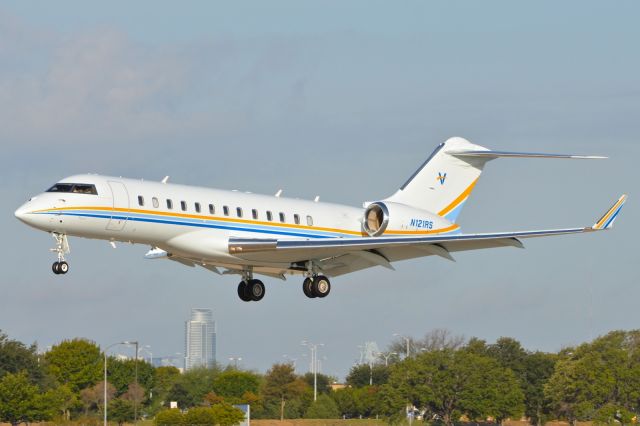 Bombardier Global Express (TWY22)