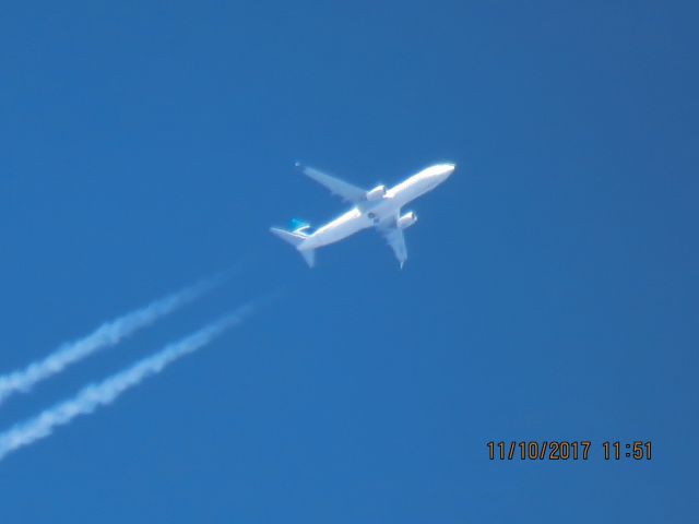 Boeing 737-800 (C-GKWJ)