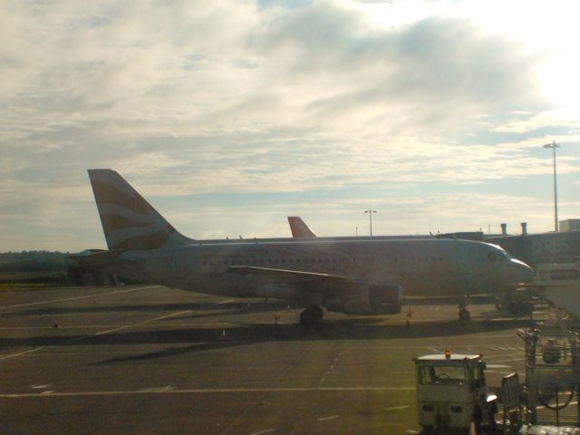 BOEING 737-300 — - aSPECIAL ADDITION LONDON OLYMPICS 2012 LIVERY