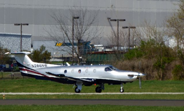 Pilatus PC-12 (N286NW) - Shown here taxiing is a Pilatus Aircraft in the Spring of 2016.