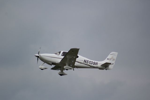 Cirrus SR-22 (N513SR)