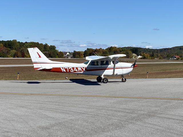 Cessna Skyhawk (N734MX) - Date Taken: October 8, 2022br /From the 2022 Air Expo/Open House!