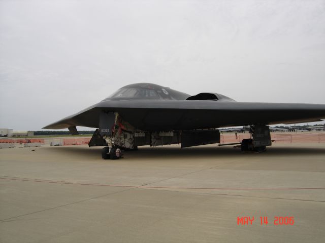 Northrop Spirit (BN80322) - Northrup B2 Spirit BN80332 @ Barksdale AFB 2006 Airshow