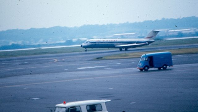 Douglas DC-9-10 — - Allegheny DC-9 on runway 01 at KDCA