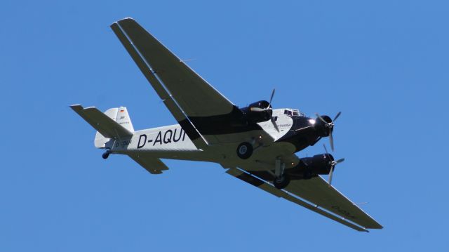 JUNKERS Ju-52/3m (D-CDLH) - D-CDLH a.k.a. D-AQUI on sightseeing over Berlin