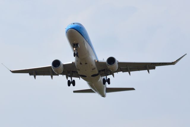 Embraer ERJ 175 (PH-EXH) - KLM Cityhopper - Embraer E175STD (PH-EXH) Arriving at NCL from AMS (Photo May 2024)