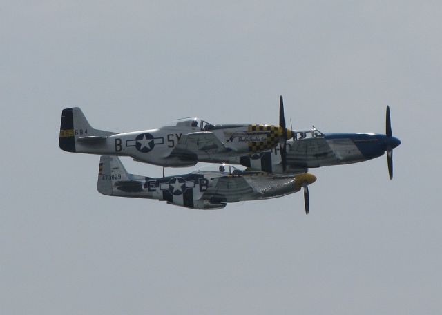 North American P-51 Mustang (47-3029) - The Horsemen P-51 Flight Team