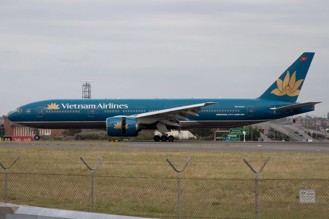 Boeing 777-200 (VN-A147)