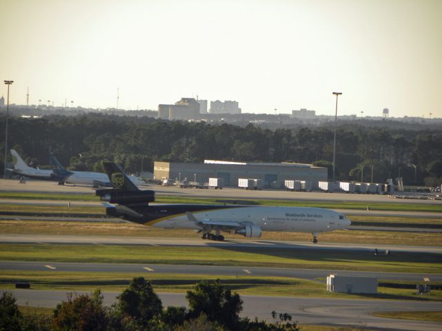 Boeing MD-11 (N272UP)