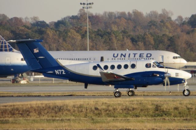 Beechcraft Super King Air 300 (N72) - Federal Aviation Administration Beechcraft King Air 350 11/14/13