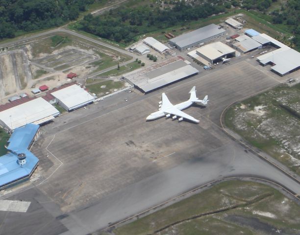 Antonov An-225 Mriya —