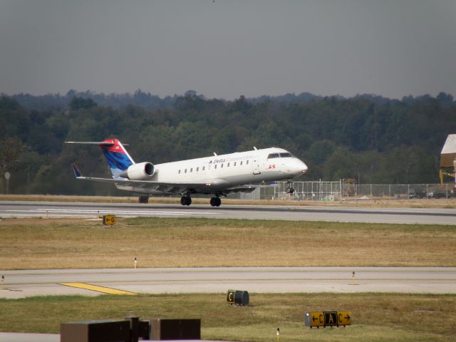 Canadair Regional Jet CRJ-200 (N919EV) - ASQ5187 departs the active at Blue Grass Airport (KLEX) bound for Atlantas Hartsfield-Jackson International (KATL)...