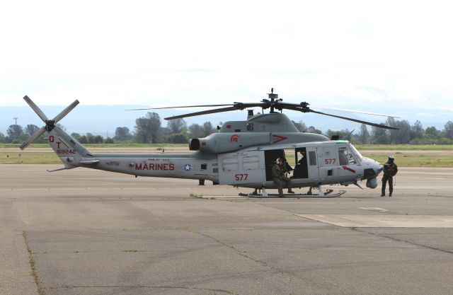 16-9242 — - KRDD - Commander of HMLAT-303 in the drivers seat of Ship 577 at Redding, CA before lifting off for Eugene, OR. The 2 Crew Chiefs ready for the start up of this US Marine Corps UH-1Y "Venom" based in Camp Pendleton. This was 1 of 4 ships that landed at Redding Friday night April 7th, 2017. Special thanks to my ramp escort for access for photos. click full.