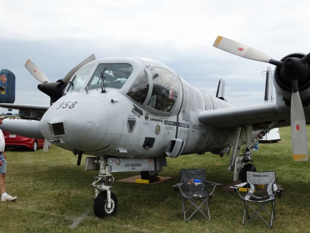 Boeing Goshawk (N10VD) - Grumman OV-1D Mohawk (1968 C/N 162C)