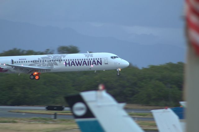 Boeing 717-200 (N494HA)