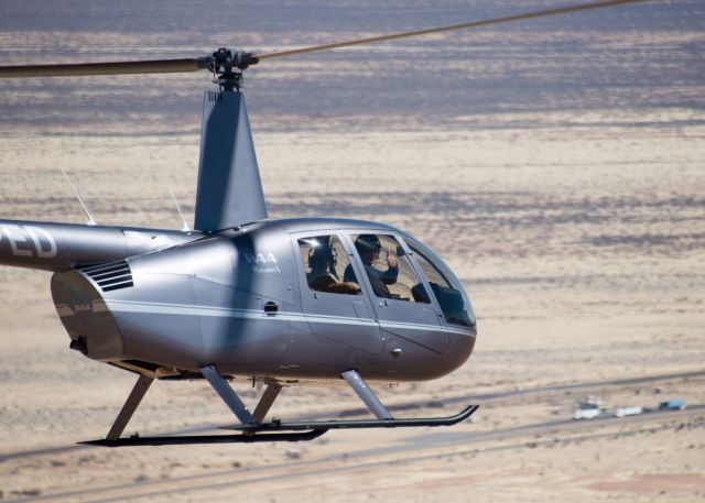Robinson R-44 (C-GPED) - Ferry flight from Torrance to Montreal