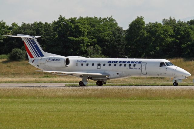 Embraer ERJ-135 (F-GOHB)