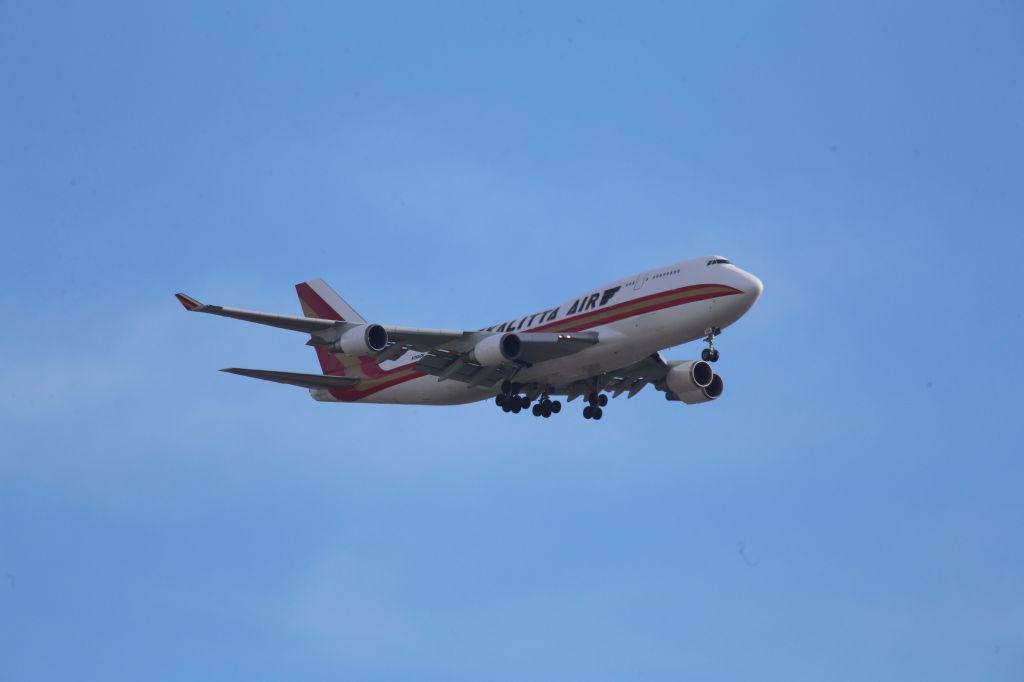 Boeing 747-400 (N745CK)