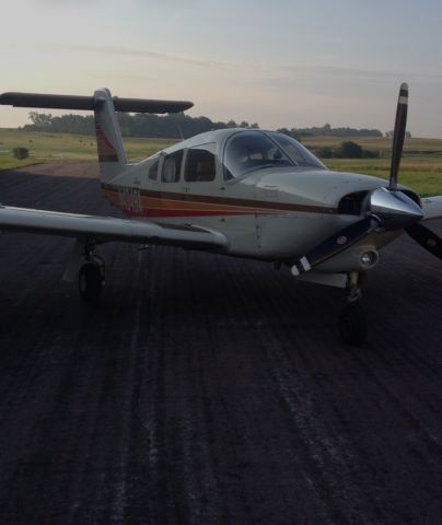 Piper Cherokee Arrow (N4349A)