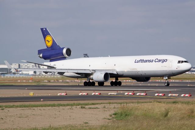 Boeing MD-11 (D-ALCF)