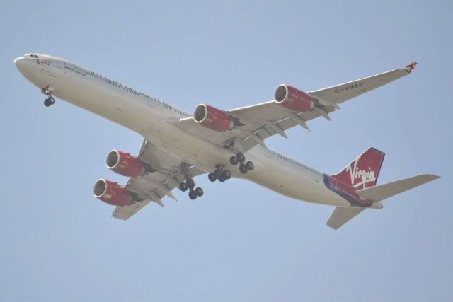 Airbus A340-600 (G-VNAP) - On approach to London Heathrow, over Windsor Castle. Wed.5th June 2013.