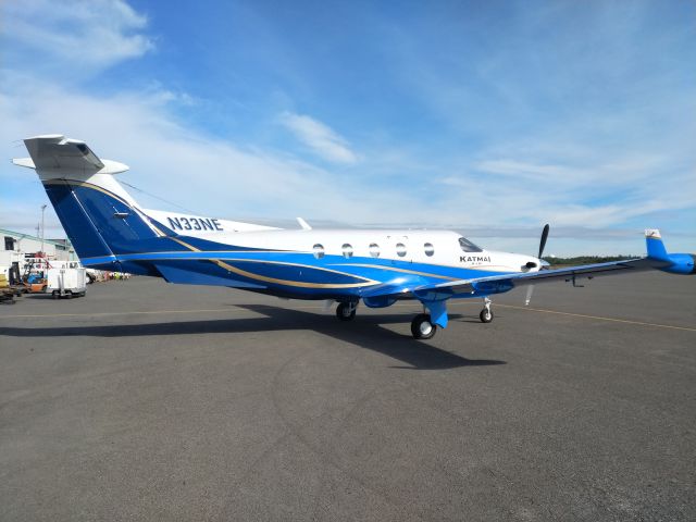 Pilatus PC-12 (N33NE)