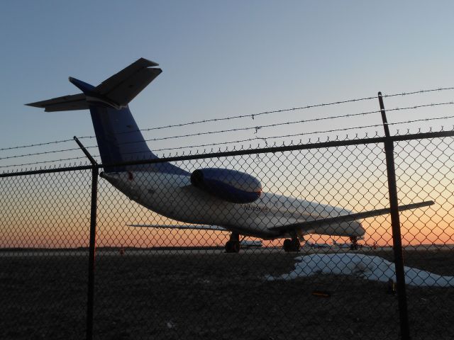 Embraer ERJ-145 (N276SK)