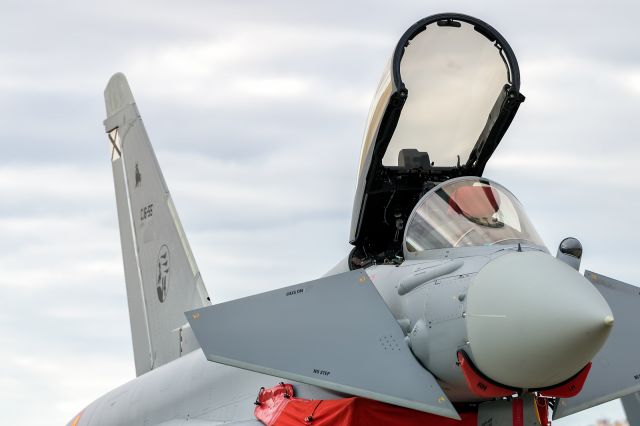 C1655 — -  DACT´s-17 (Dissimilar Air Combat Training).