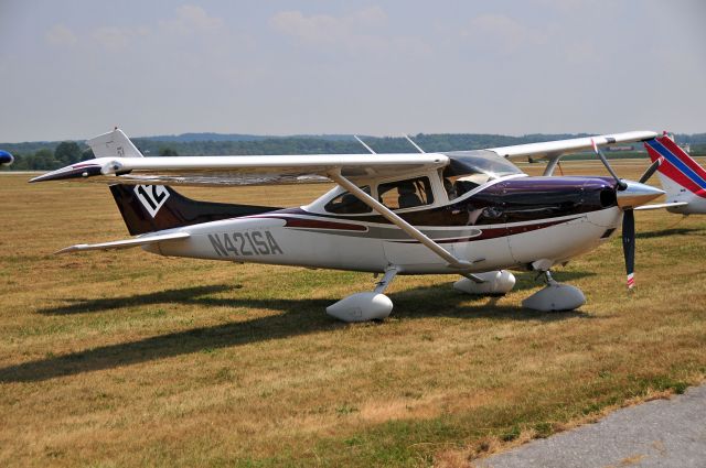 Cessna Skylane (N421SA) - Seen at KFDK on 6/26/2010.  KFDK Open House, combined with the Air Race Classic    http://www.airraceclassic.org/         http://discussions.flightaware.com/profile.php?mode=viewprofile&u=269247