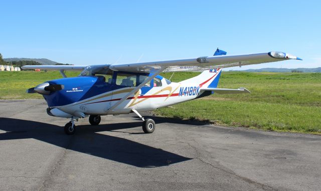 Cessna Centurion (N418DK) - A Cessna 210D Centurion at the EAA 683 Breakfast Fly-In at Joe Starnes Field, Guntersville Municipal Airport, AL - April 8, 2017.