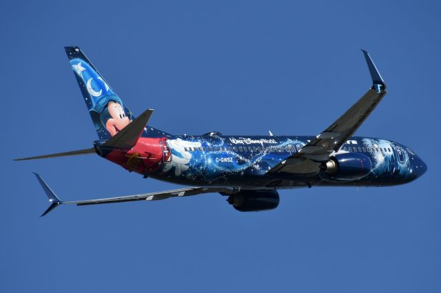 Boeing 737-800 (C-GWSZ) - Mickey departing YYC on May 27.