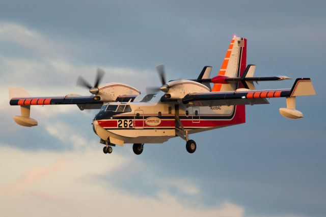 Canadair CL-415 SuperScooper (N386AC)