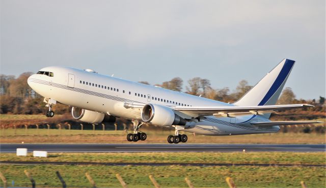 BOEING 767-200 (N767A) - saudi aramco b767-2ax(er) n767a dep shannon 16/12/19.