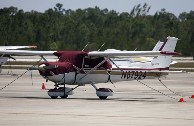 Cessna 152 (N67924)