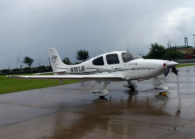 Cirrus SR-22 (N161JK)