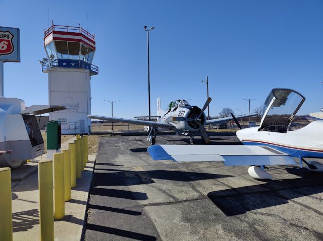 Vans RV-9 (N531EM) - Nose to nose with North American