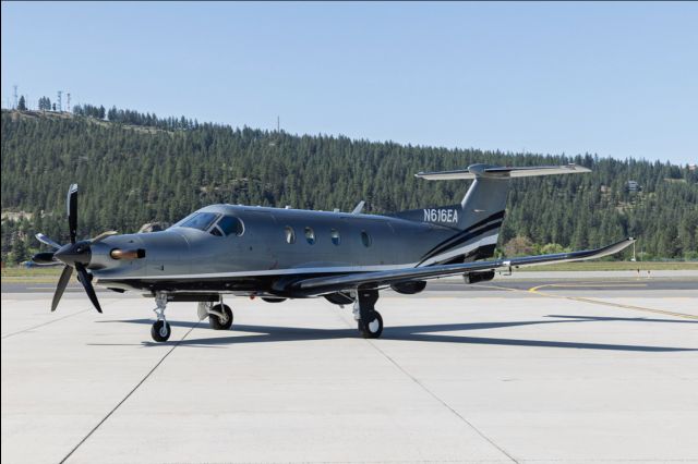 Pilatus PC-12 (N616EA)