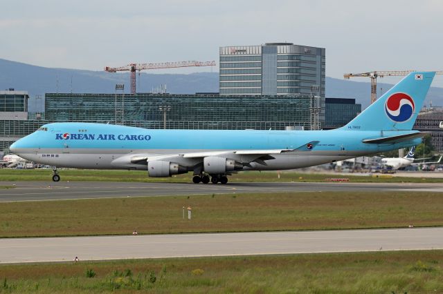 Boeing 747-400 (HL7602)