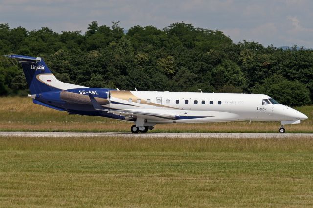 Embraer Legacy 600/650 (S5-ABL)