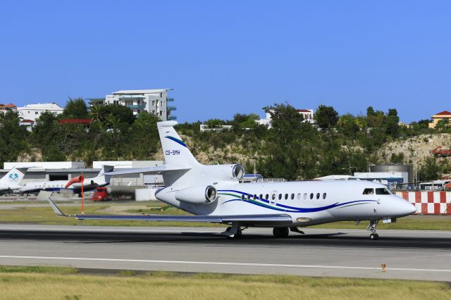 Dassault Falcon 7X (CS-SMH) - CS-SMH landing at TNCM St Maarten